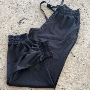 NWOT Revamped pants high waist.